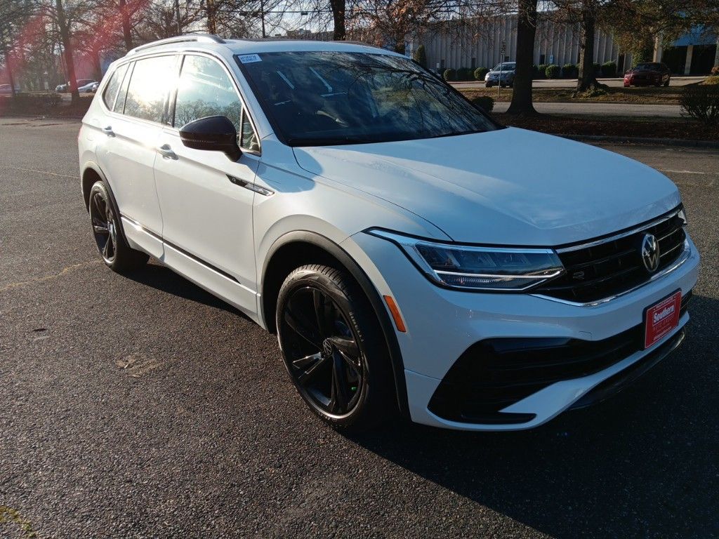 2024 Volkswagen Tiguan 2.0T SE R-Line Black 7