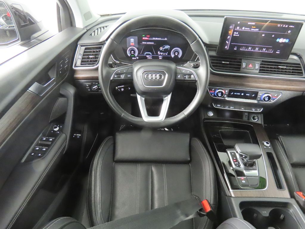 Thumbnail: 2023 Audi Q5 - 14