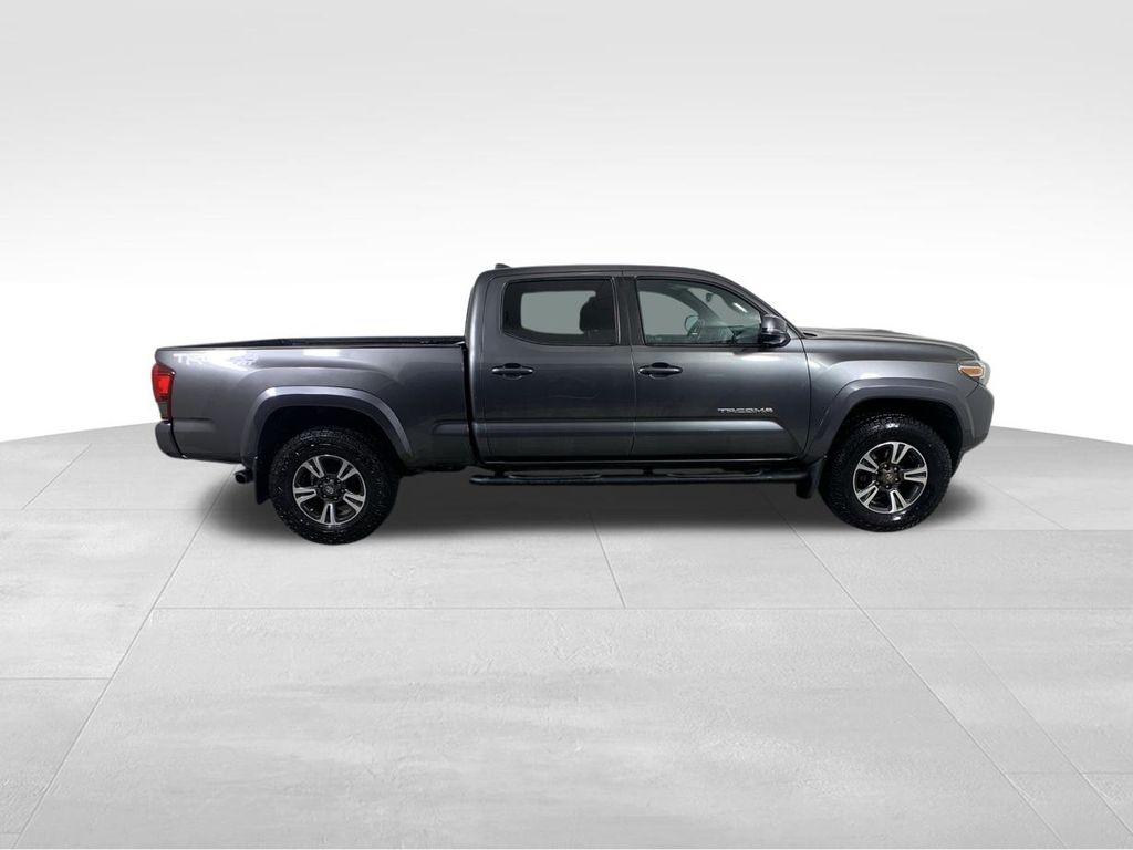 2019 Toyota Tacoma TRD Sport 7