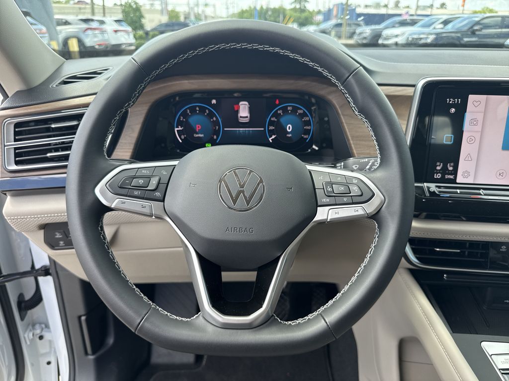 2026 Volkswagen Atlas 2.0T SE White at Bayshore Chrysler Jeep Dodge Ram