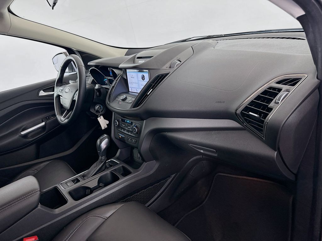 Thumbnail: 2018 Ford Escape - 28