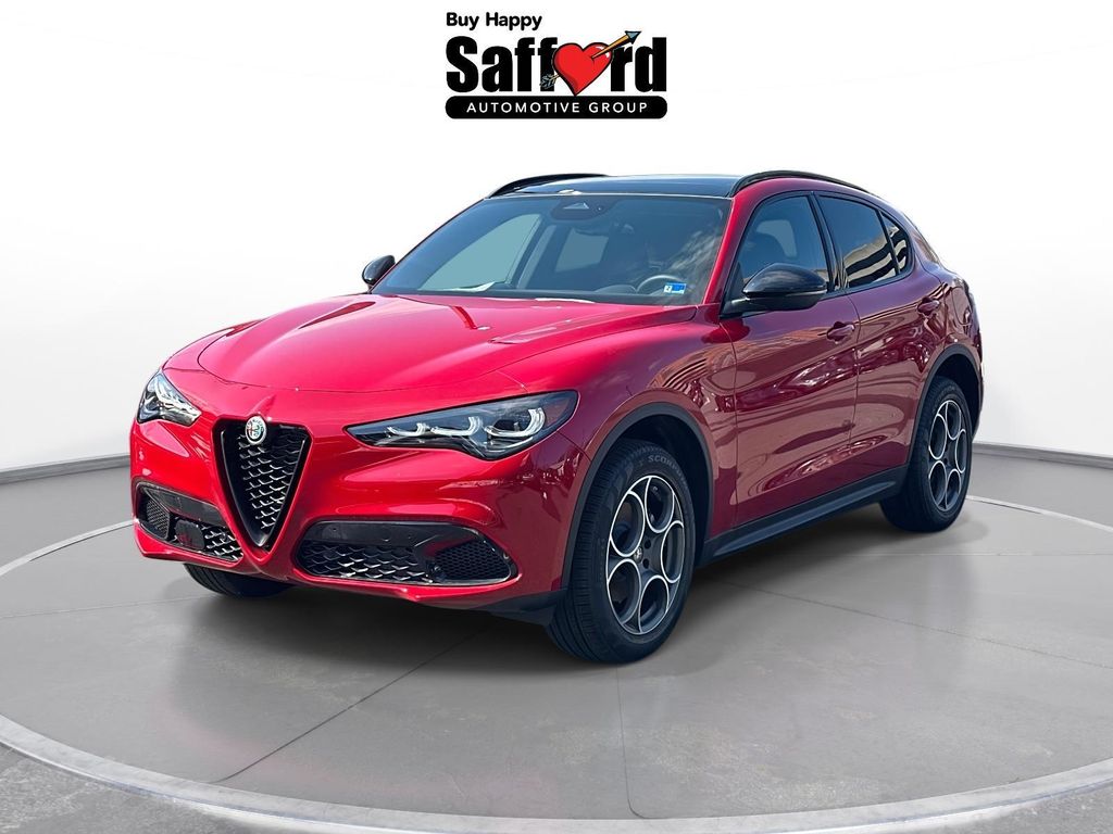 Alfa Rosso 2026 Alfa Romeo Stelvio AWD SUV / Crossover All-Wheel Drive 8-Speed Automatic