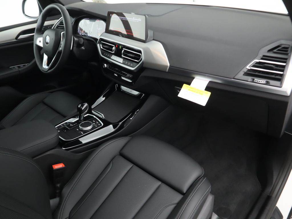 2024 BMW X3 sDrive30i 18