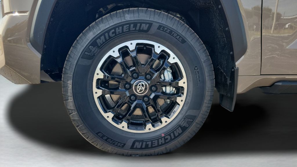 New 2026  Toyota SR5 image 10