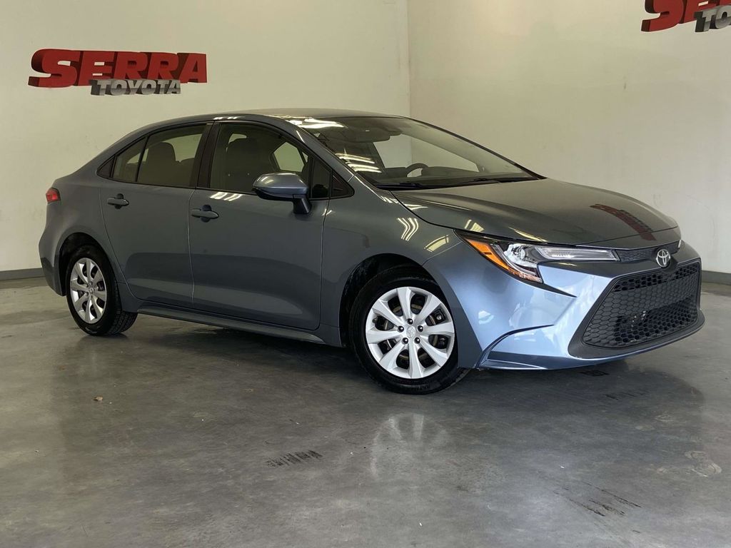 2022 Toyota Corolla LE FWD