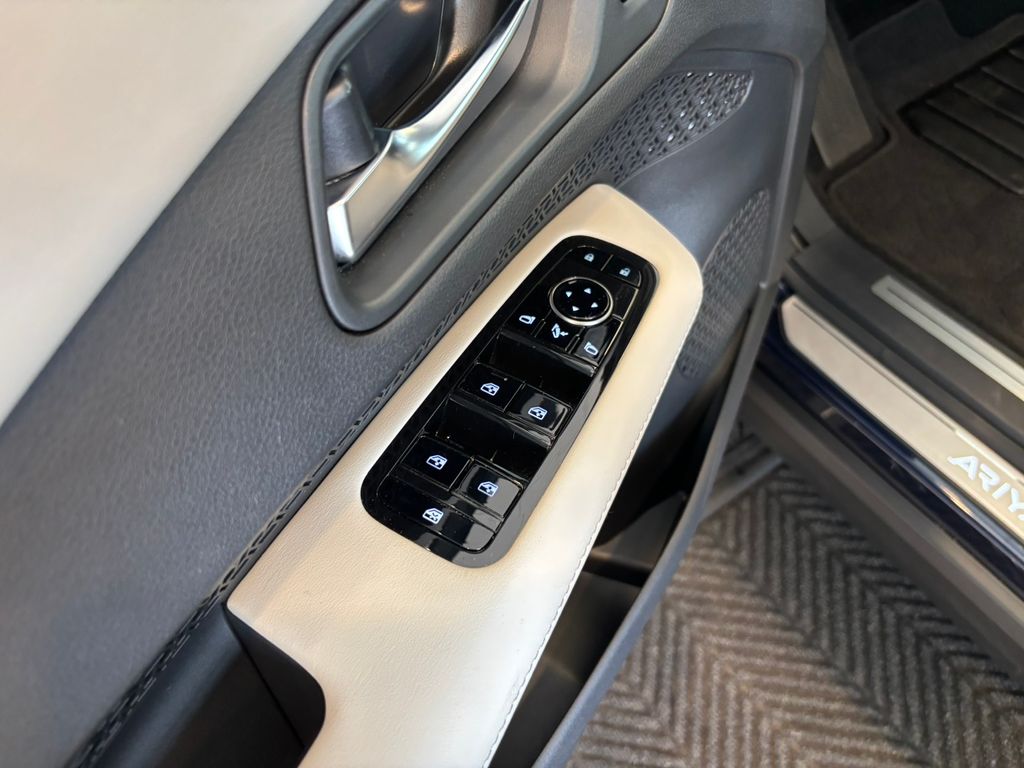 2024 Nissan Ariya ENGAGE e-4ORCE