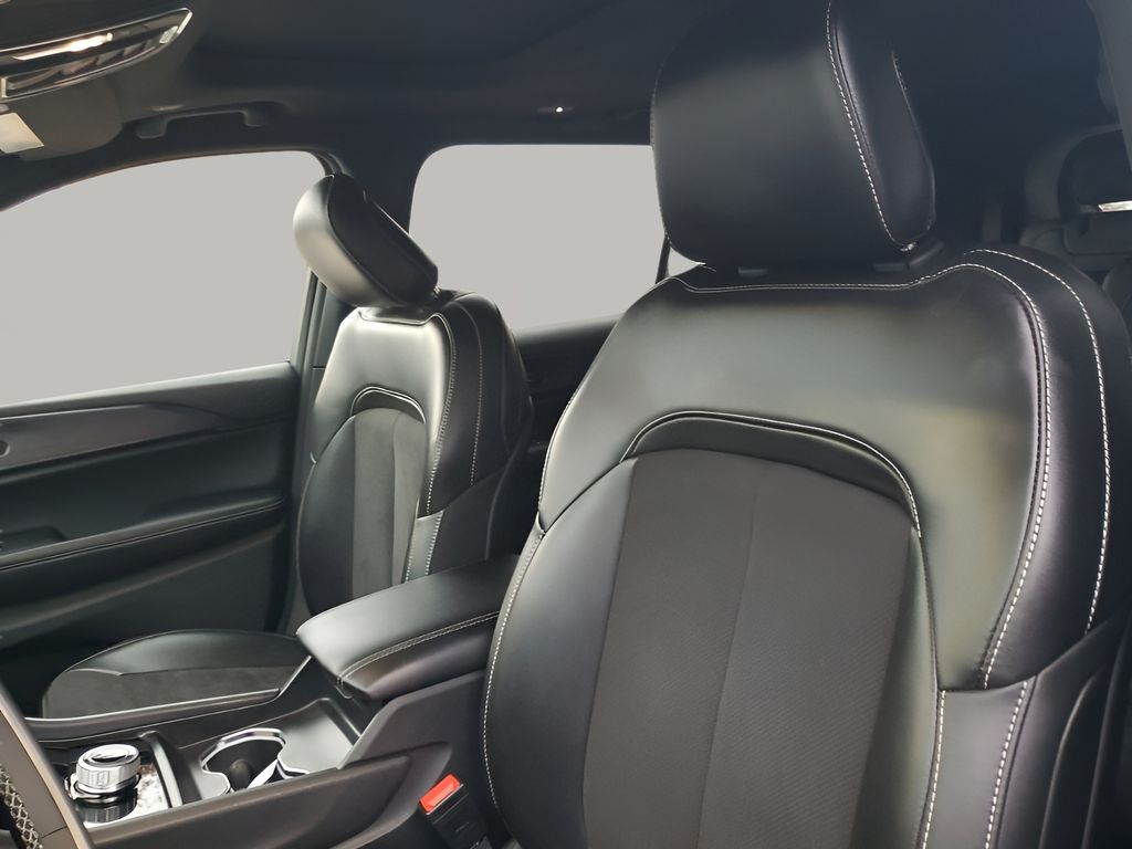 Used Car 2024 Jeep Grand Cherokee L  Altitude X For Sale Under $40,000 In Austin, Texas