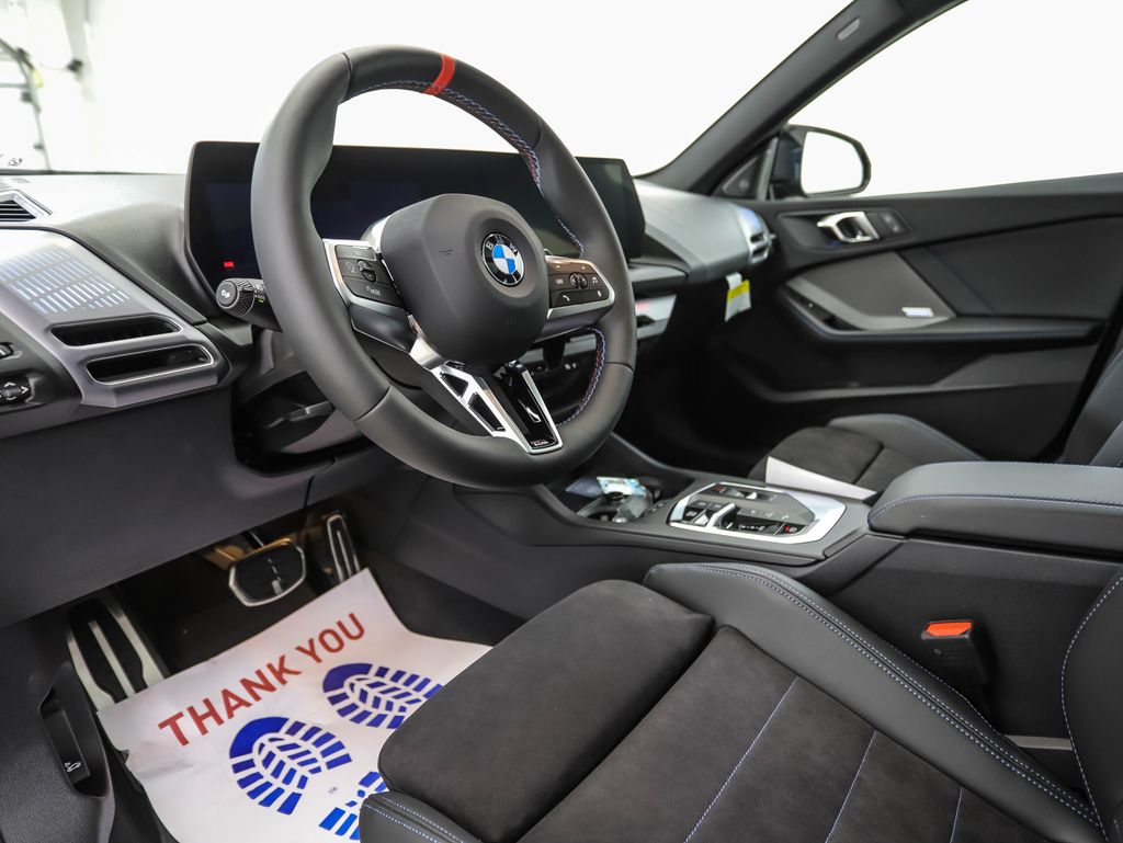 Thumbnail: 2026 BMW 2 Series - 10