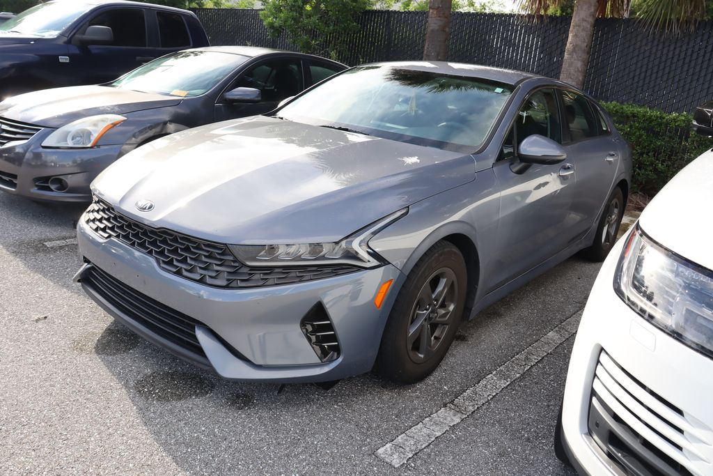 Thumbnail: 2021 Kia K5 - 1
