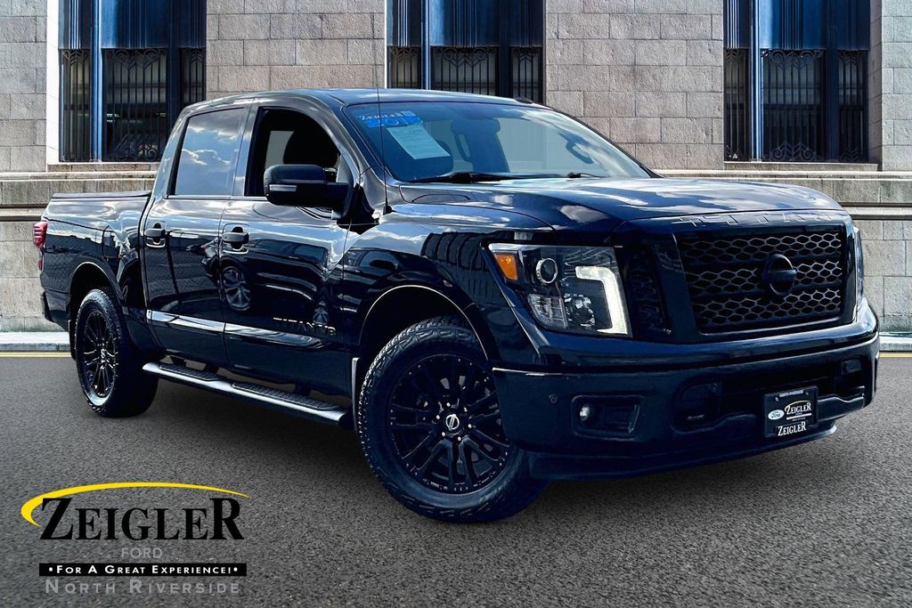 2018 Nissan Titan SV