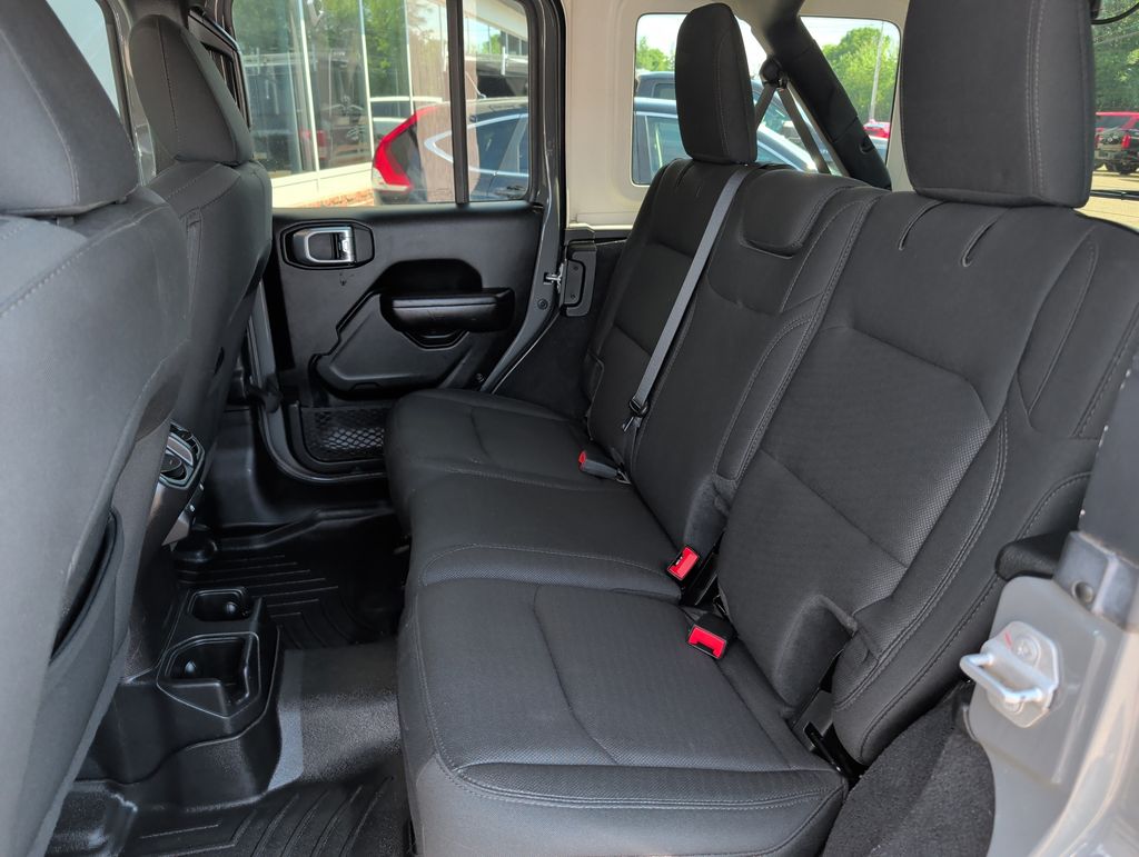 Used 2020 Jeep Wrangler SUV