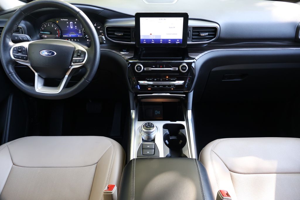 Thumbnail: 2024 Ford Explorer - 14