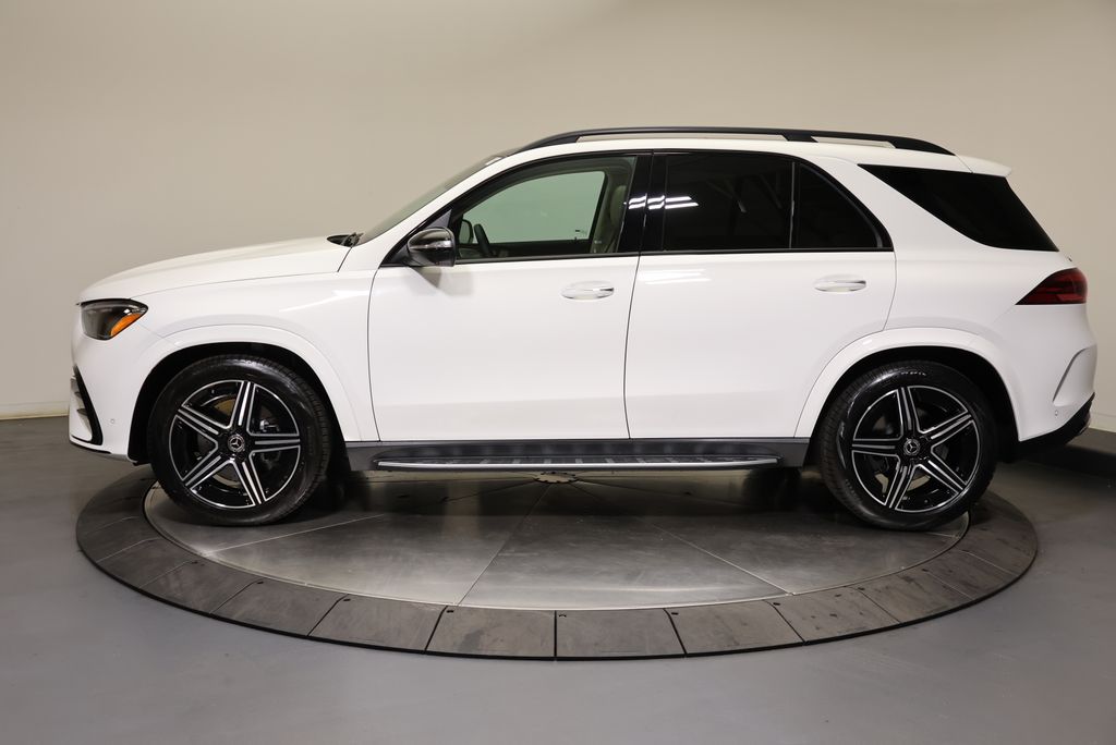 Thumbnail: 2026 Mercedes-Benz GLE - 4