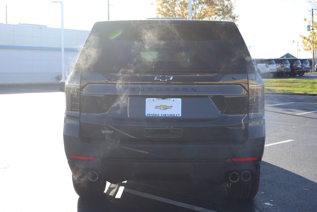 Thumbnail: 2026 Chevrolet Suburban - 6