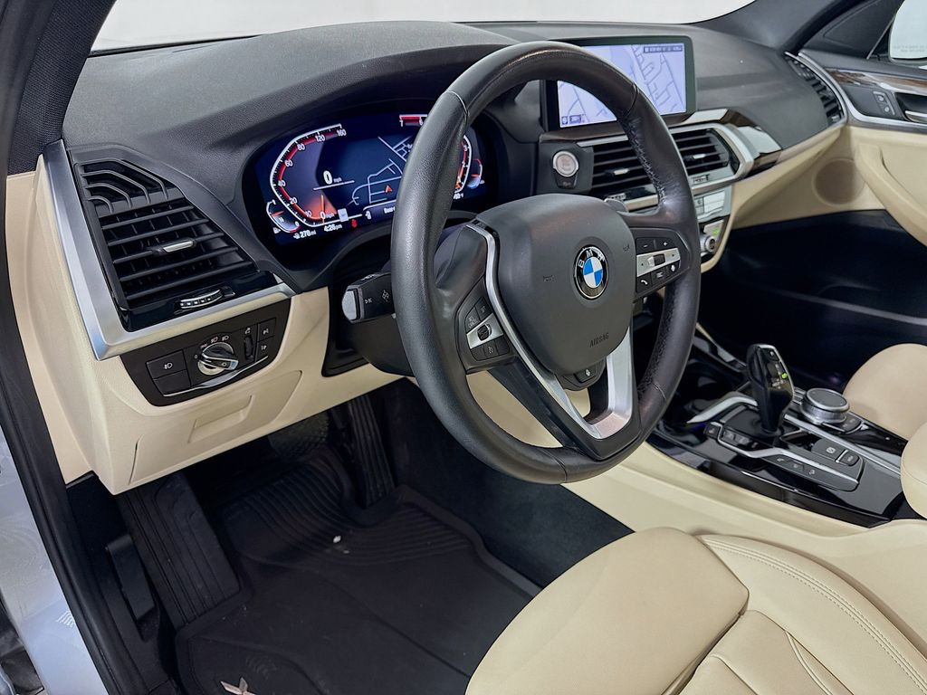 Thumbnail: 2021 BMW X3 - 9