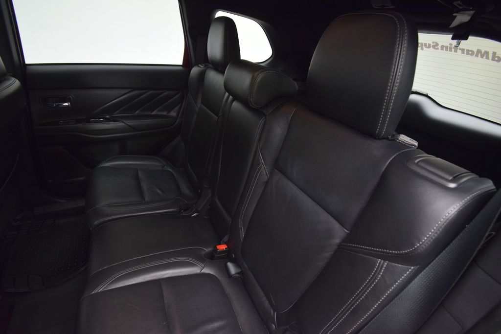 used 2020 Mitsubishi Outlander PHEV car, priced at $20,500