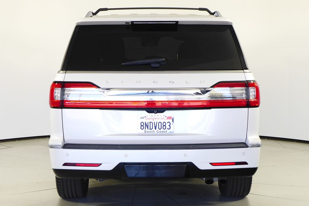 Thumbnail: 2019 Lincoln Navigator - 8