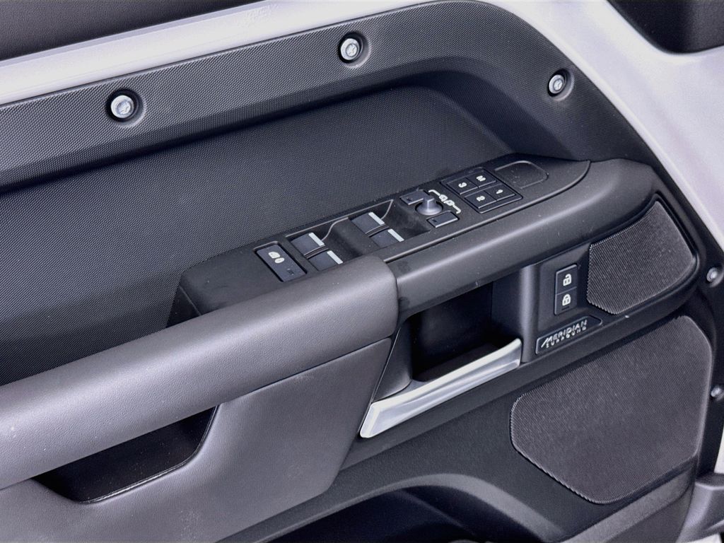 Thumbnail: 2026 Land Rover Defender - 22