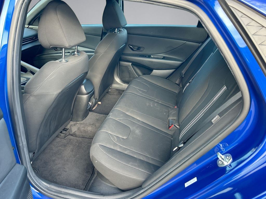 Thumbnail: 2025 Hyundai Elantra - 28
