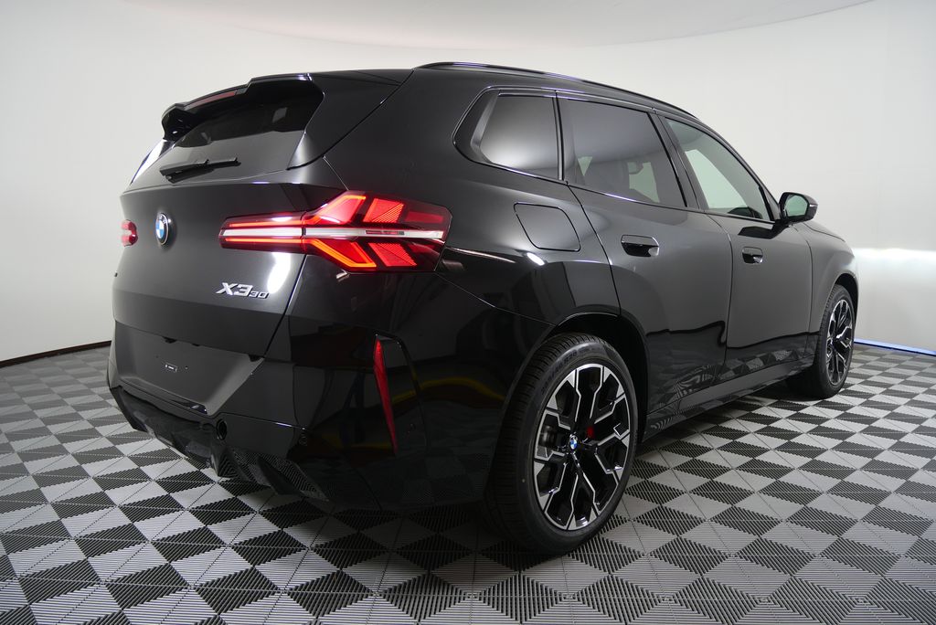 Thumbnail: 2026 BMW X3 - 3