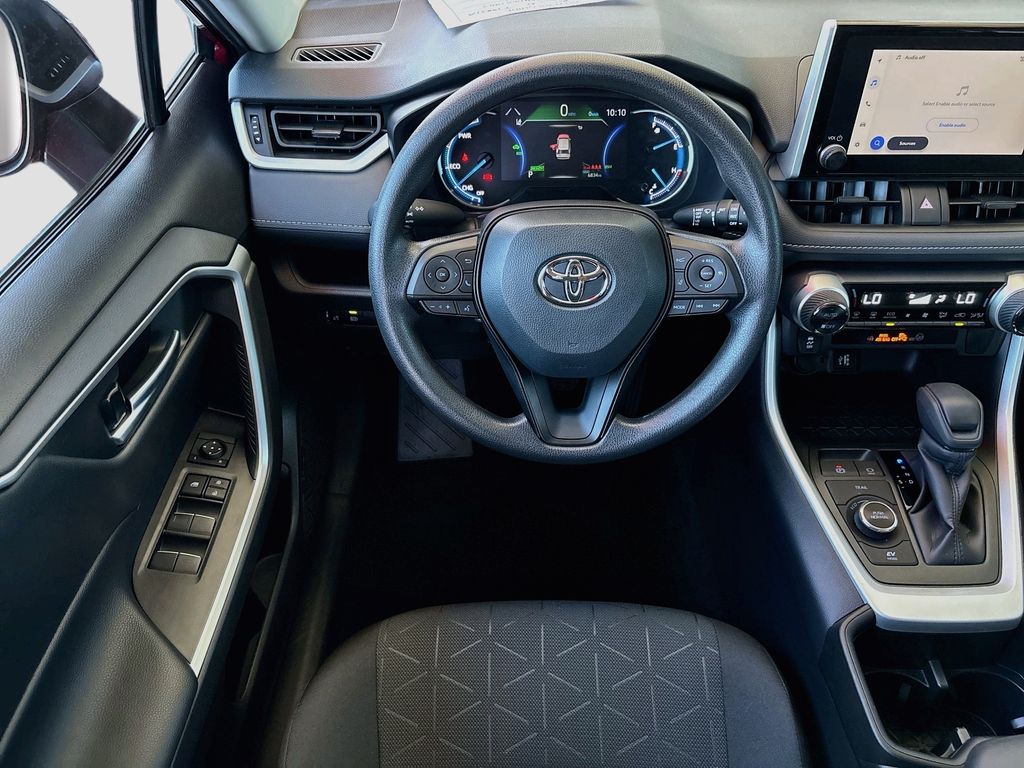Thumbnail: 2025 Toyota RAV4 - 10