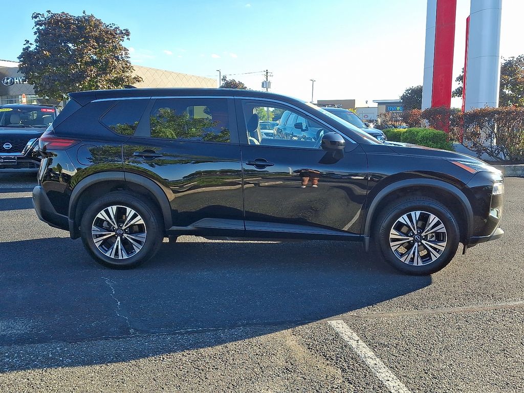 Thumbnail: 2023 Nissan Rogue - 7