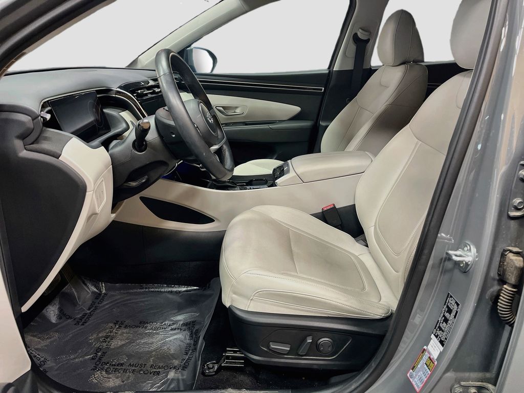 Used 2024 Hampton Gray Hyundai SEL image 21