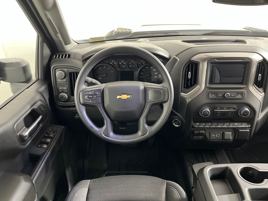 Thumbnail: 2026 Chevrolet Silverado 2500 - 17