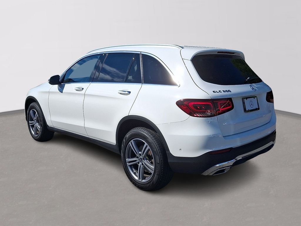 Thumbnail: 2022 Mercedes-Benz GLC - 6