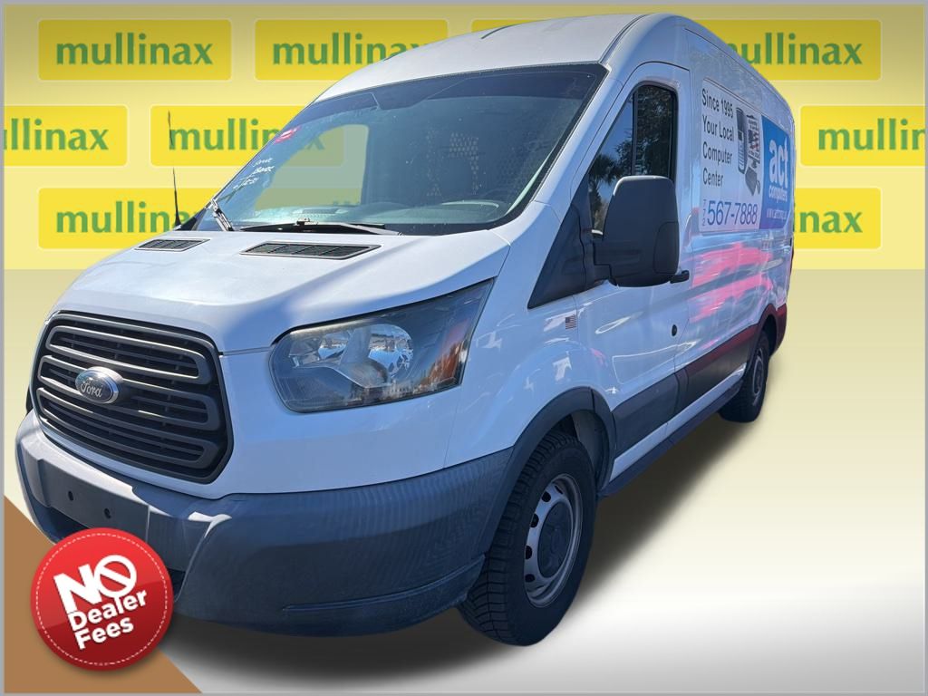 2015 Ford Transit Base's photo