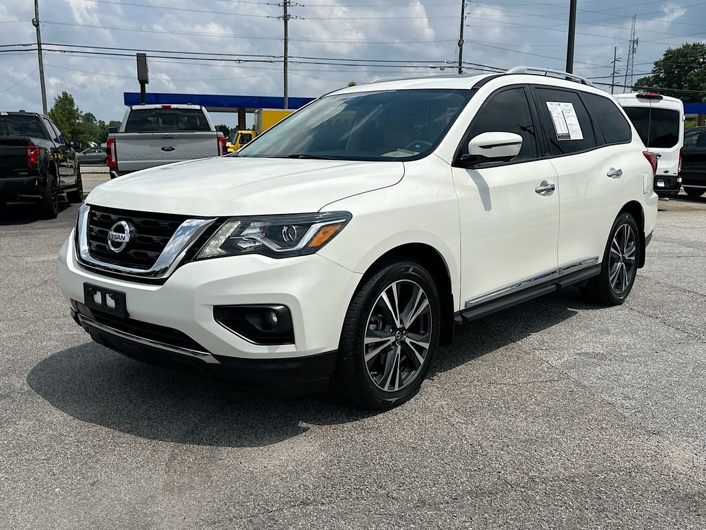 2018 Nissan Pathfinder Platinum