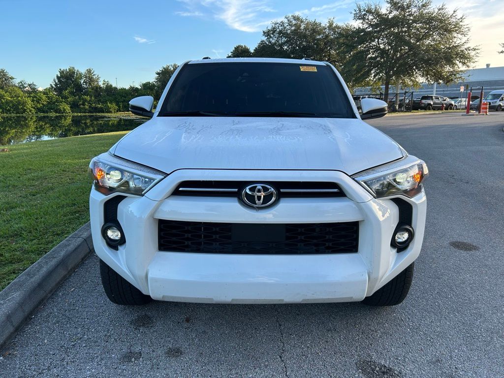 Thumbnail: 2022 Toyota 4Runner - 8
