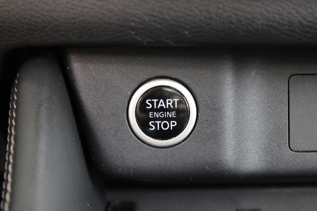 used 2022 Nissan Rogue car, priced at $22,550