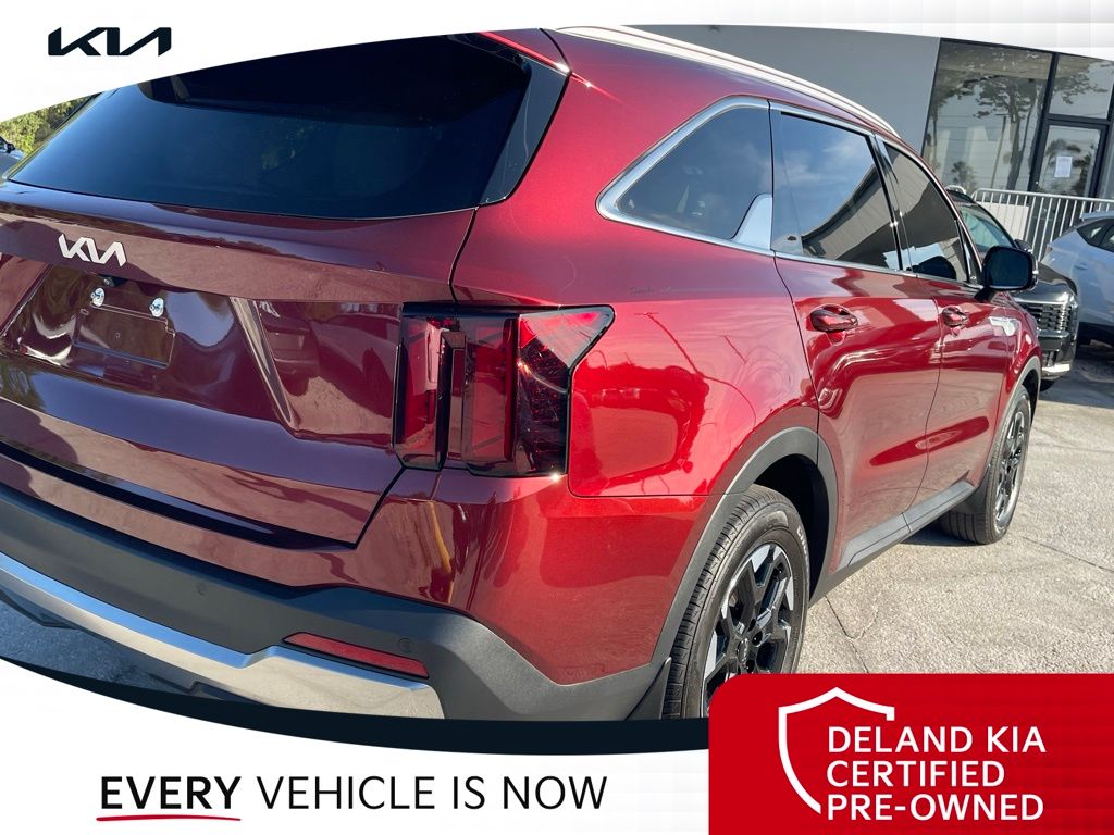 Used 2025 Kia Sorento SUV