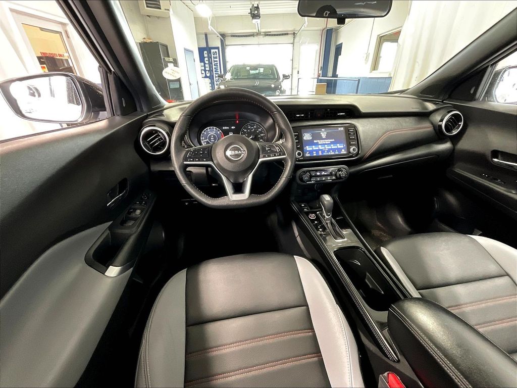 2023 Nissan Kicks — photo 17
