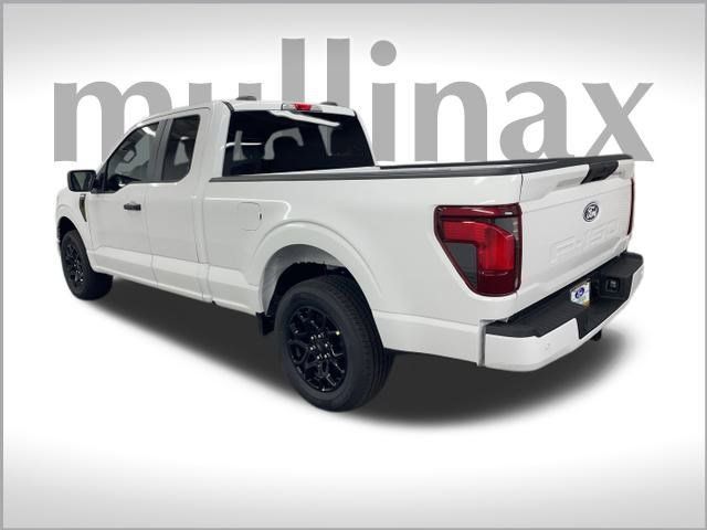 2025 Ford F-150 STX photo 3