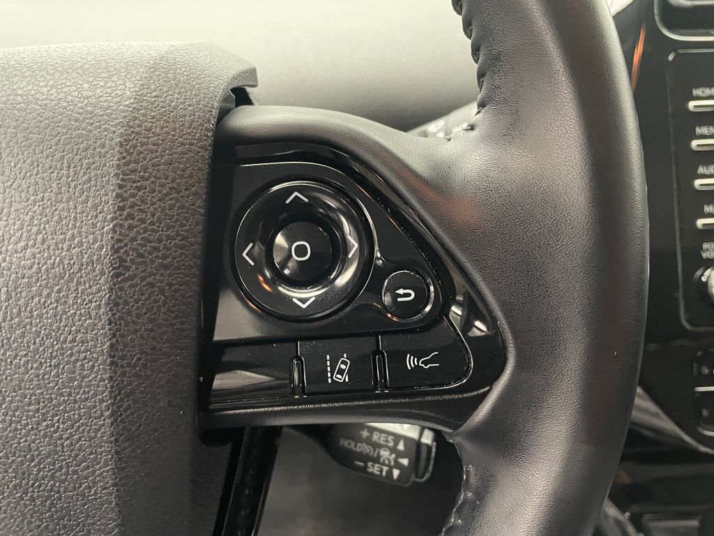 2022 Toyota Prius Prime LE 23