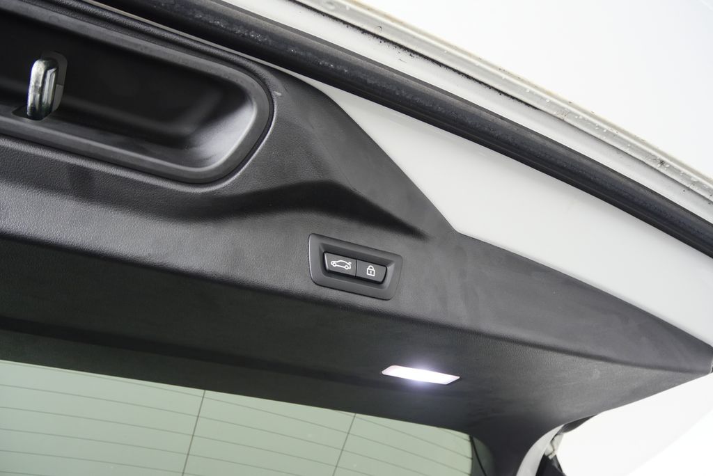 Thumbnail: 2021 BMW X5 - 19