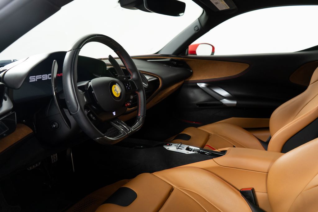 2022 Ferrari SF90 Stradale photo 4