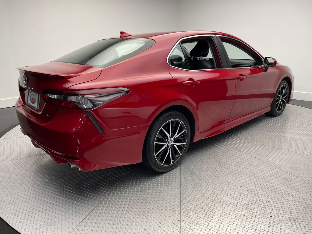 Thumbnail: 2021 Toyota Camry - 5