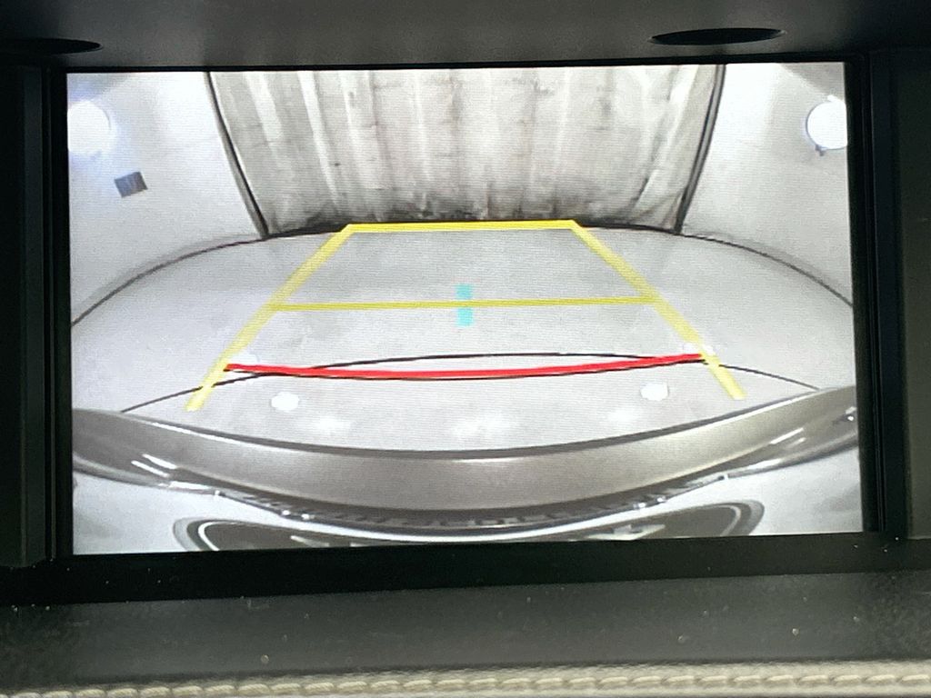 Thumbnail: 2017 Lexus ES - 15