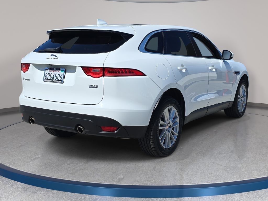Used 2019  Jaguar 30t Prestige image 6