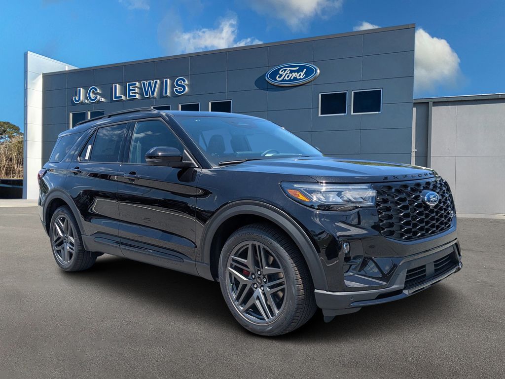 2026 Ford Explorer ST's photo