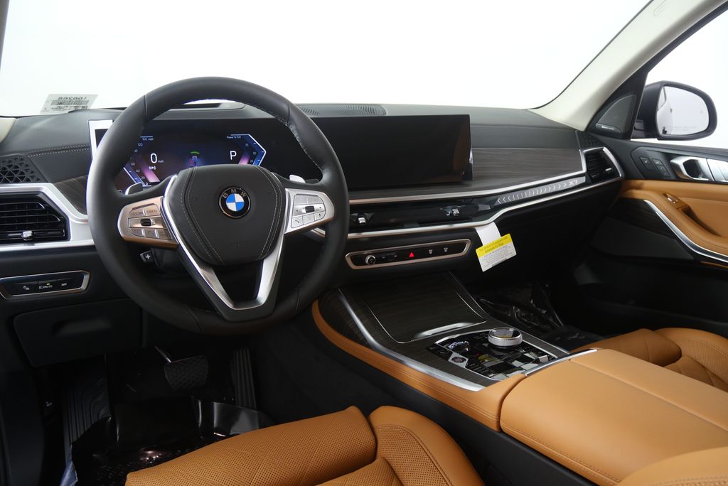 Thumbnail: 2026 BMW X7 - 20