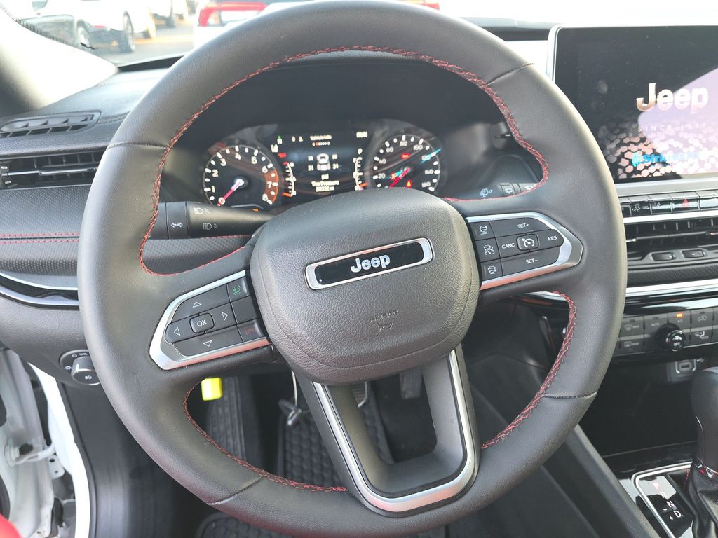 2024 Bright White Clearcoat Jeep Compass Trailhawk 4X4 SUV