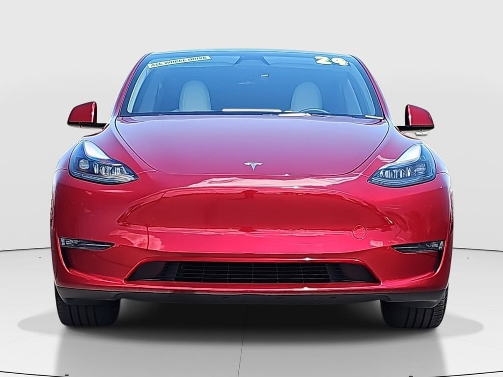 Used 2024 Tesla Model Y Long Range with VIN 7SAYGDEE5RA250620 for sale in Las Vegas, NV