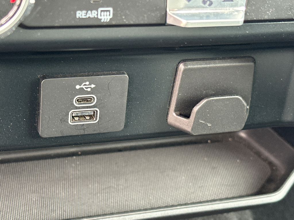 Used 2025 White Ford XLT image 32
