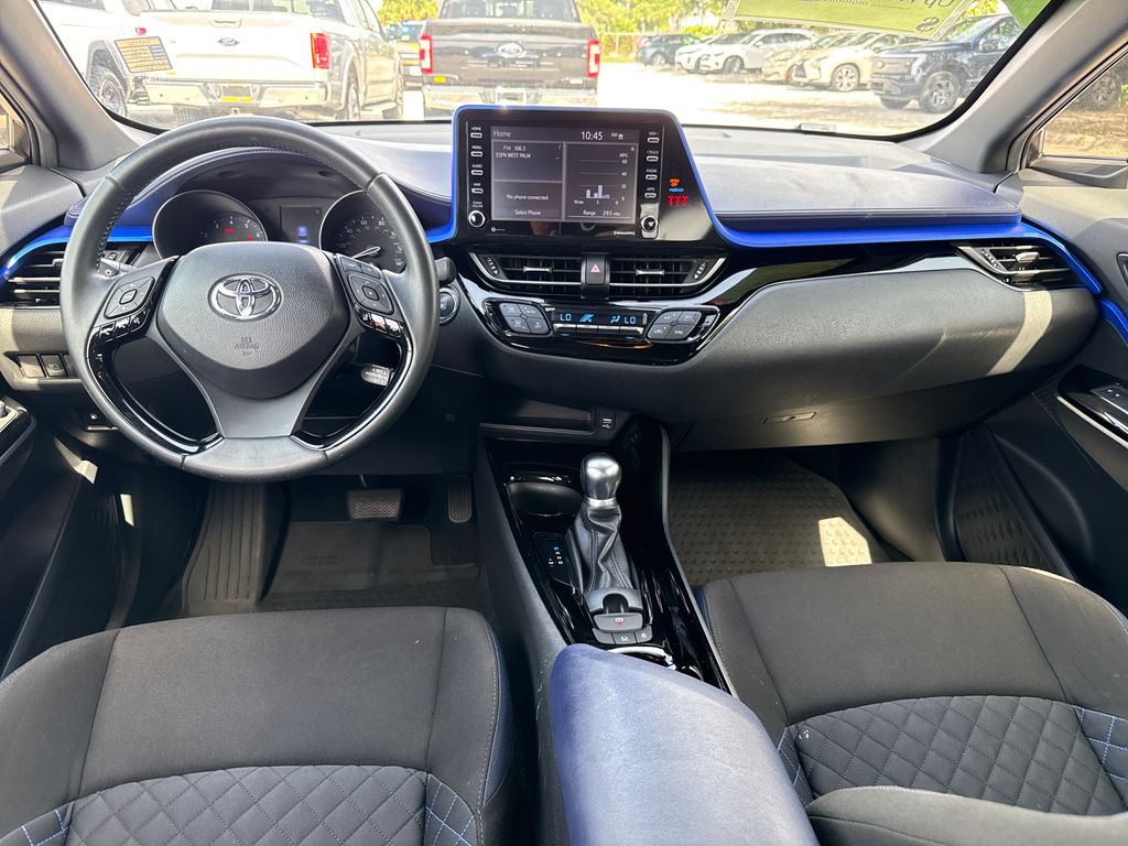 Used 2020 Blue Toyota XLE image 6