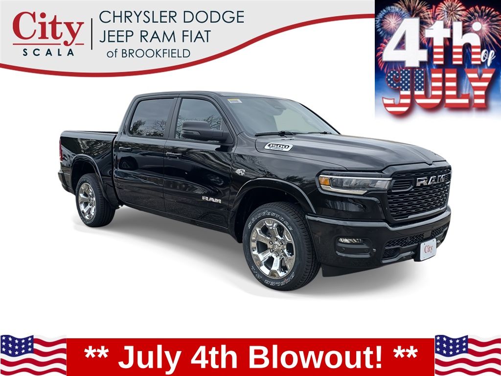 Diamond Black Crystal Pearlcoat 2026 RAM 1500 Pickup Truck Four-Wheel Drive 8-Speed Automatic