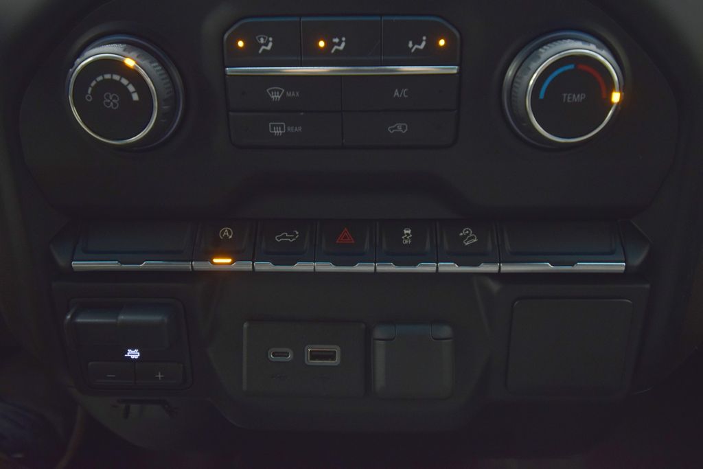 used 2019 Chevrolet Silverado 1500 car, priced at $30,000